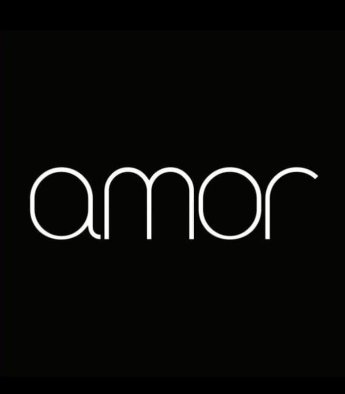 Cakes by Amor